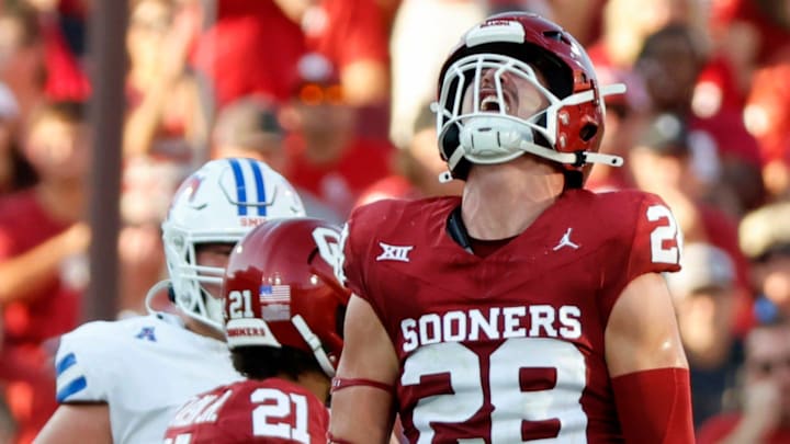 Oklahoma linebacker Danny Stutsman 
