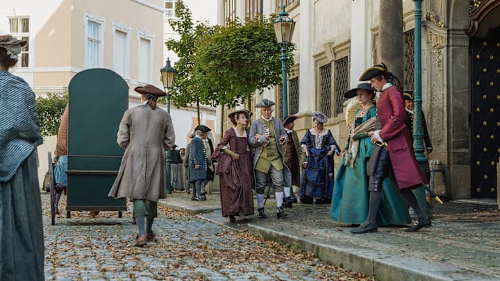 Outlander season 2 -- Courtesy of STARZ