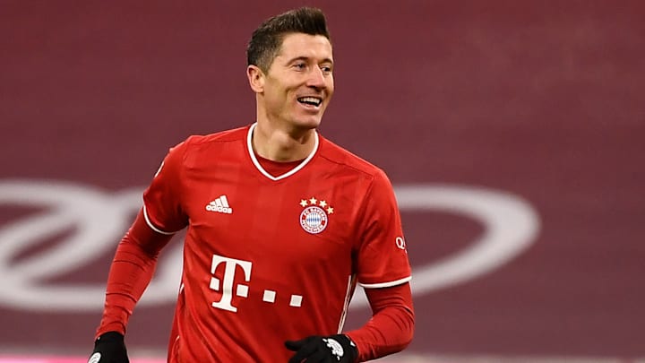 Robert Lewandowski steht vor einem Wechsel zum FC Barcelona