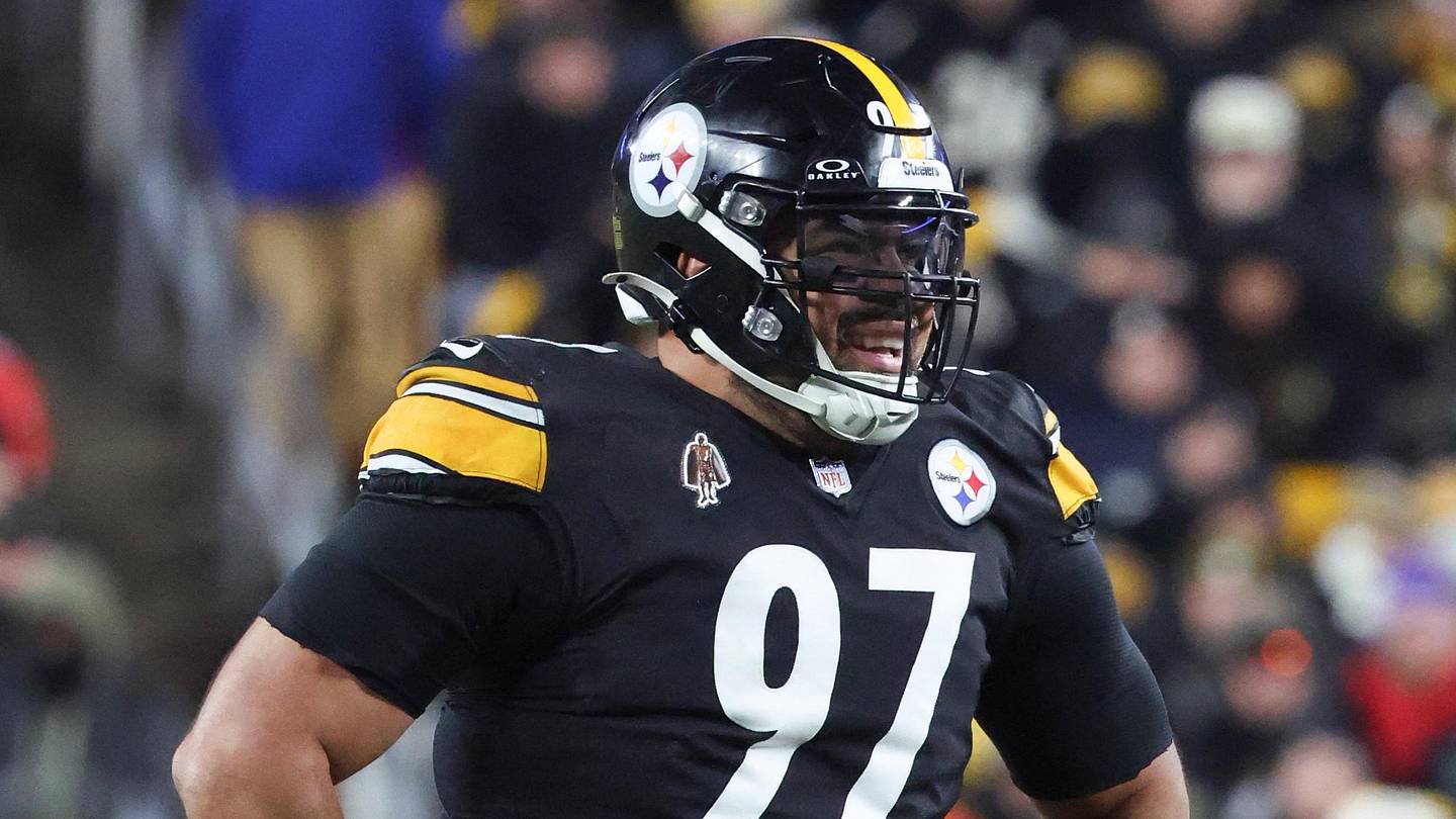Steelers' Cam Heyward Trolls Browns After Myles Garrett Move