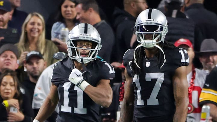 Los Angeles Chargers v Las Vegas Raiders