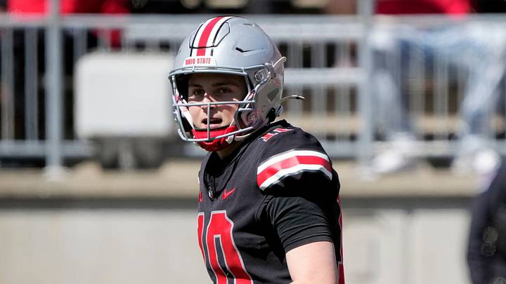 Ohio State quarterback Julian Sayin completed 17 of 24 passes for 175 yards and a touchdown in the spring game. Ohio State quarterback Julian Sayin completed 17 of 24 passes for 175 yards and a touchdown in the spring game.