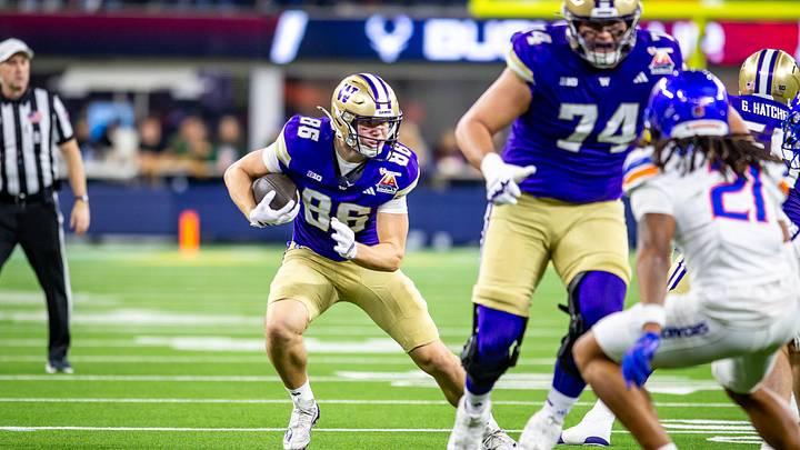 Decker DeGraaf looks for room to run against Boise State. Decker DeGraaf looks for room to run against Boise State.