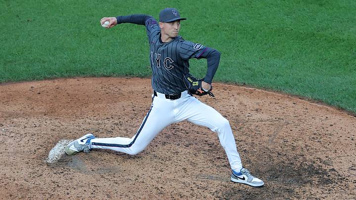 Jun 27, 2026; New York City, New York, USA; New York Mets relief pitcher Luke Weaver (30) pitches against the Philadelphia Phillies during the eighth inning at Citi Field. Mandatory Credit: Brad Penner-Imagn Images Jun 27, 2026; New York City, New York, USA; New York Mets relief pitcher Luke Weaver (30) pitches against the Philadelphia Phillies during the eighth inning at Citi Field. Mandatory Credit: Brad Penner-Imagn Images
