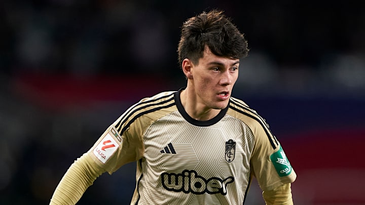 FC Barcelona v Granada CF - LaLiga EA Sports