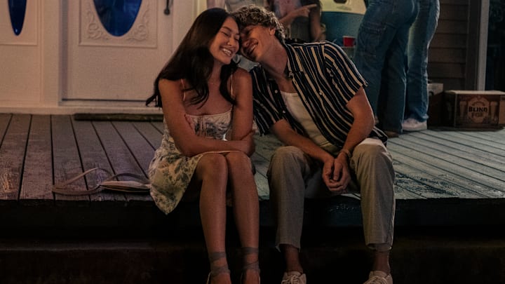 Belly (Lola Tung) and Jeremiah (Gavin Casalegno) in The Summer I Turned Pretty season 3 