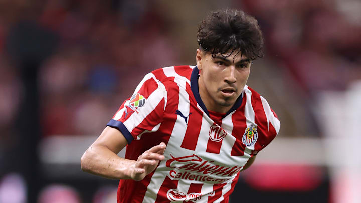 Chivas v Leon - Torneo Apertura 2024 Liga MX