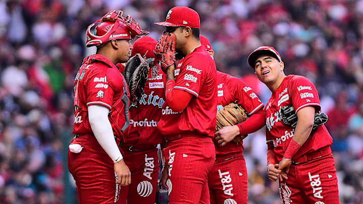 Los Diablos Rojos del México protagonizaron el juego inaugural de la temporada 2024 de la LMB con los Pericos de Puebla