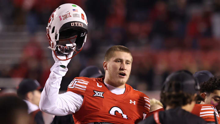 Utah Utes linebacker Lander Barton (8) and the defense look to bounce back against the Kansas Jayhawks after allowing 472 rushing yards to the Kansas State Wildcats.
