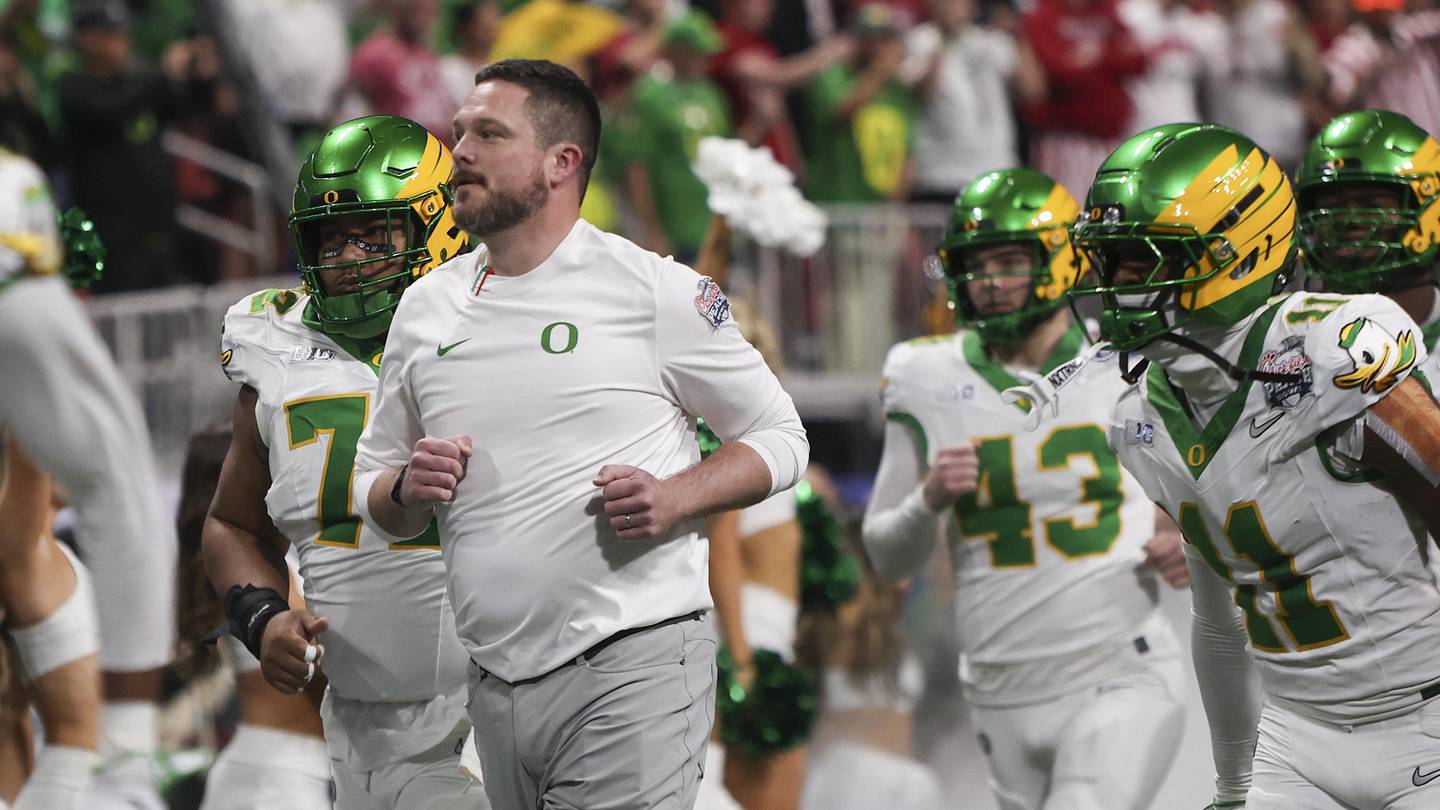 Oregon's first official visit weekend lands Ducks prediction for 4-star linebacker