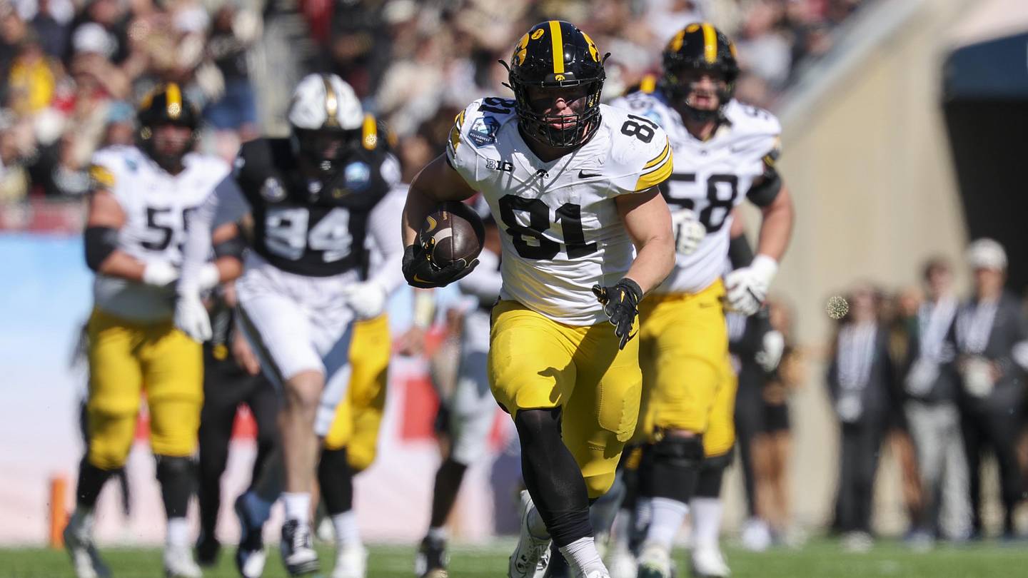 3 Iowa Stars Crack College Football 27's Top 10 Ratings — But One Hawkeye Was Snubbed