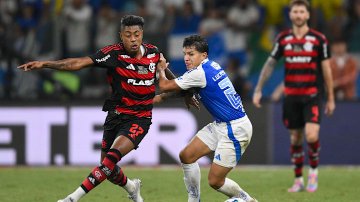 Cruzeiro pode tirar o Flamengo do topo