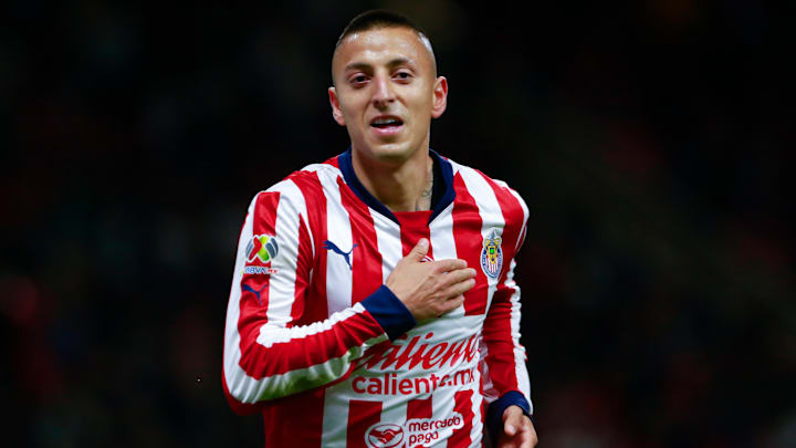 Roberto 'Piojo' Alvarado convirtió el primer tanto de Chivas en el Clausura 2025