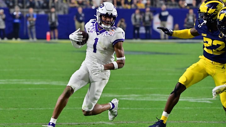 Dec 31, 2022; Glendale, Arizona, USA; TCU Horned Frogs wide receiver Quentin Johnston (1) runs the