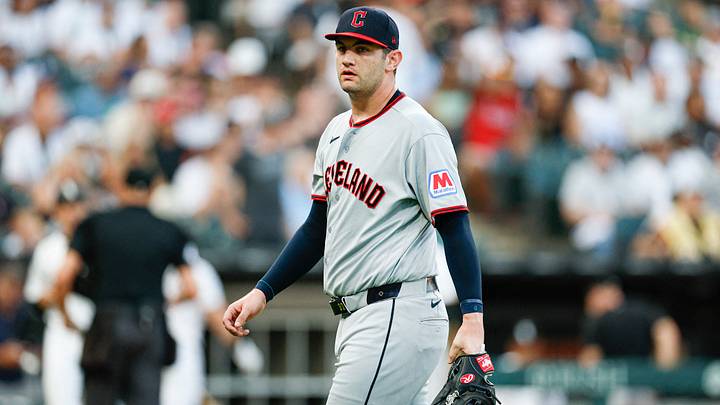 Aug 8, 2026: Cleveland Guardians starting pitcher Gavin Williams (32) walks back to the dugout after pitching against the Chicago White Sox during the first inning at Rate Field. Credit: Kamil Krzaczynski-Imagn Images