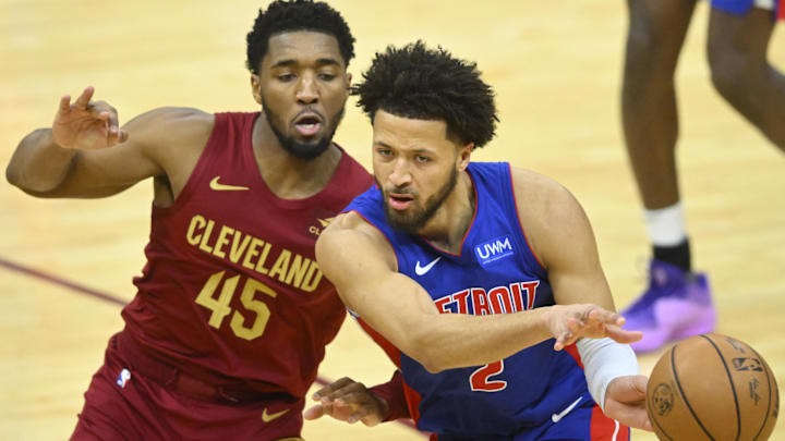 Jan 31, 2024; Cleveland, Ohio, USA; Detroit Pistons guard Cade Cunningham (2) throws a pass 