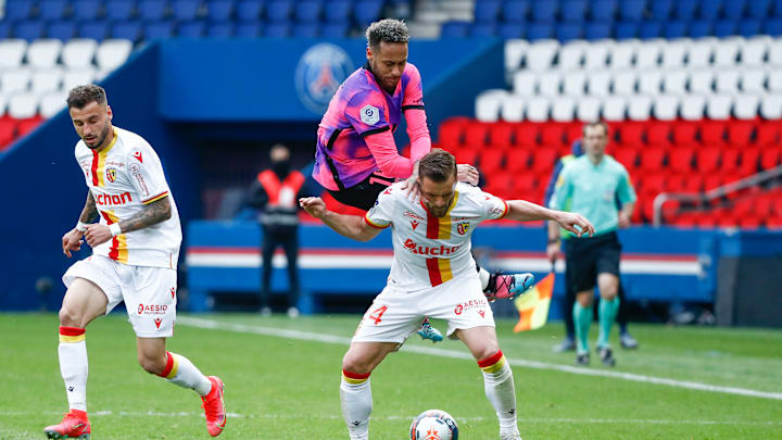El Lens recibe al Paris Saint Germain