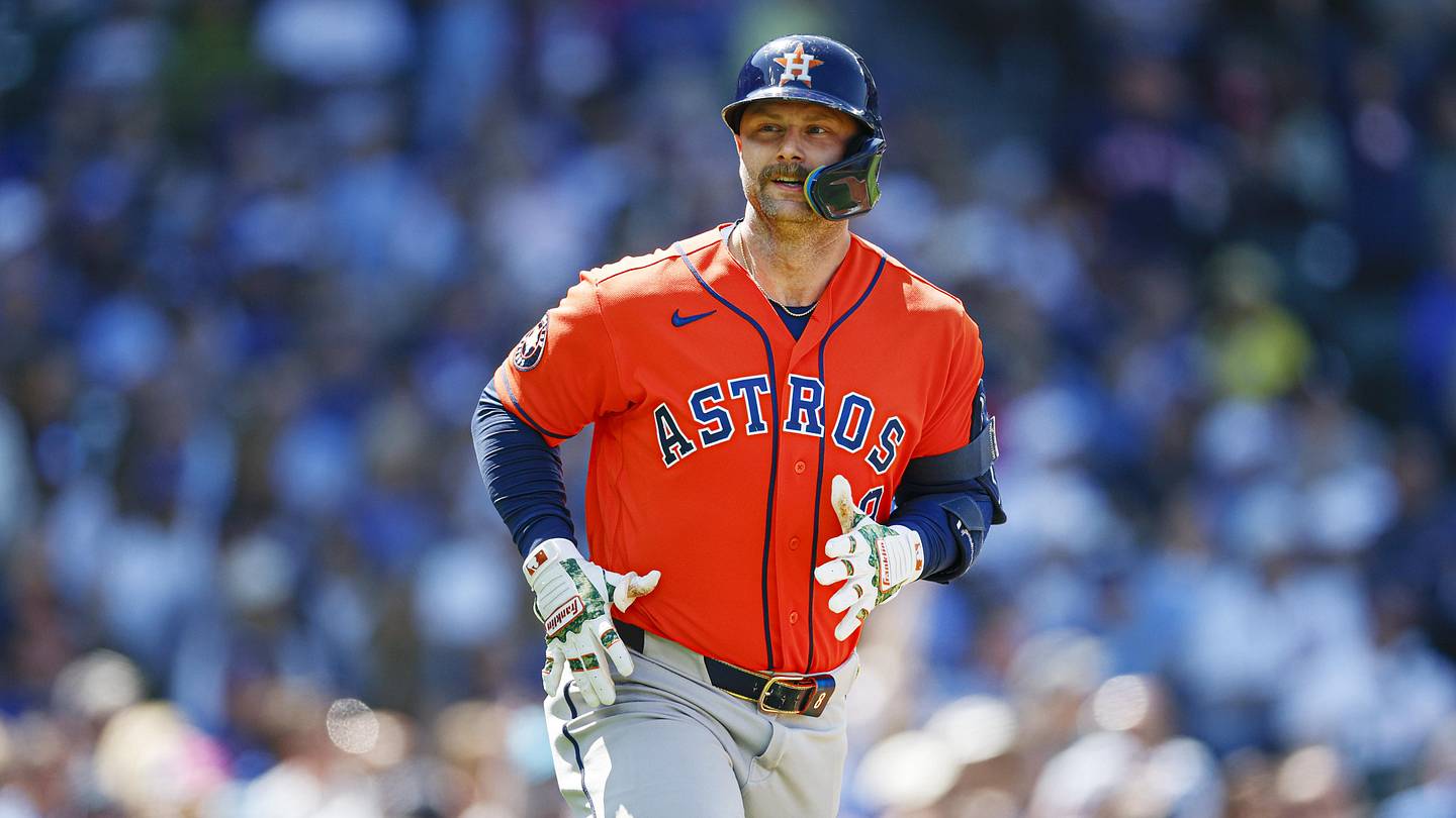 Astros Slugger Suddenly Looks Like MLB Trade Deadline Gold
