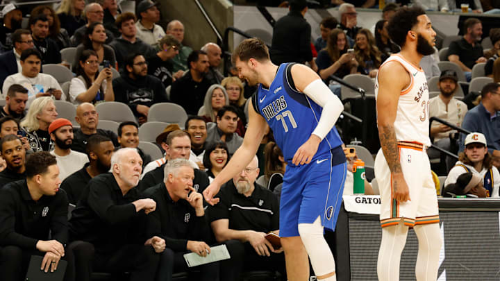 Dallas Mavericks v San Antonio Spurs