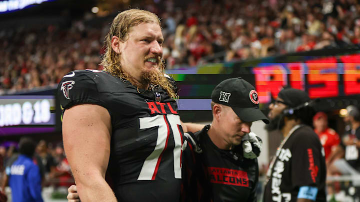 Atlanta Falcons offensive tackle Kaleb McGary suffered a knee injury Sunday night against the Kansas City Chiefs. Atlanta Falcons offensive tackle Kaleb McGary suffered a knee injury Sunday night against the Kansas City Chiefs.