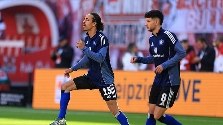 Yussuf Poulsen (l.) und Daniel Elfadli werden dem HSV gegen Stuttgart noch fehlen