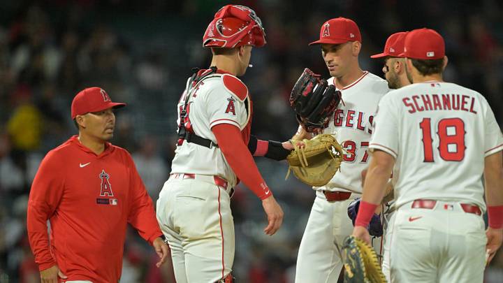 May 22, 2026; Anaheim, California, USA; Los Angeles Angels manager Kurt Suzuki (8) pulls relief pitcher Brent Suter (37) in the seventh inning against the Texas Rangers at Angel Stadium. Mandatory Credit: Jayne Kamin-Oncea-Imagn Images May 22, 2026; Anaheim, California, USA; Los Angeles Angels manager Kurt Suzuki (8) pulls relief pitcher Brent Suter (37) in the seventh inning against the Texas Rangers at Angel Stadium. Mandatory Credit: Jayne Kamin-Oncea-Imagn Images