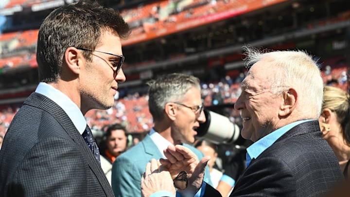 Brady's debut is up for inspection. Brady's debut is up for inspection.