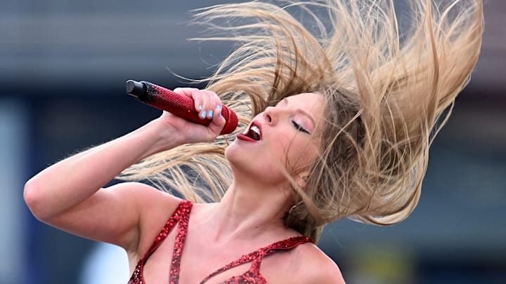 Taylor Swift on tour