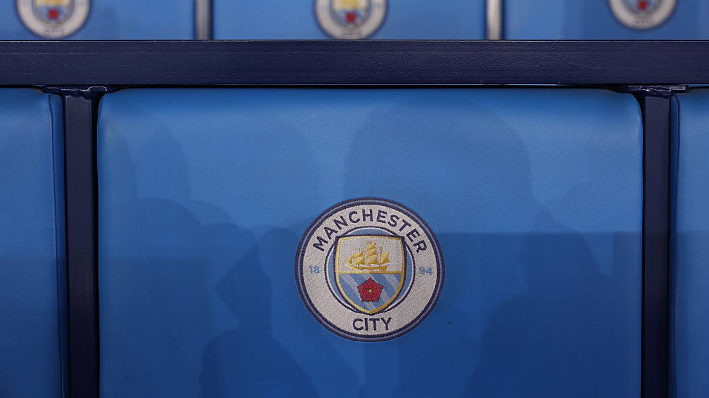 Manchester City enfrentaría una deducción histórica de puntos y el descenso de la Premier League