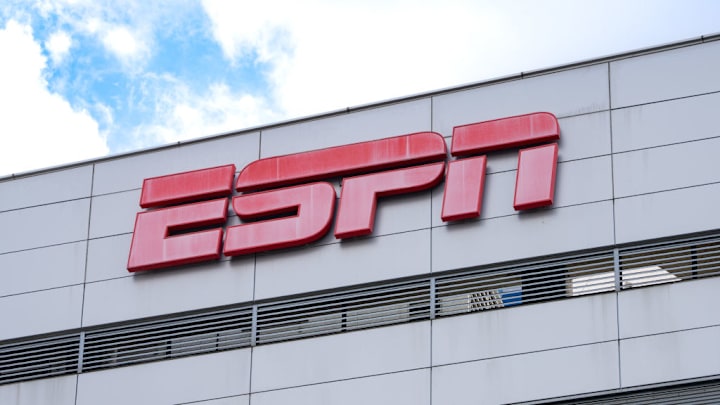 Stan Verrett and Neil Everett will have a show on Twitch. 