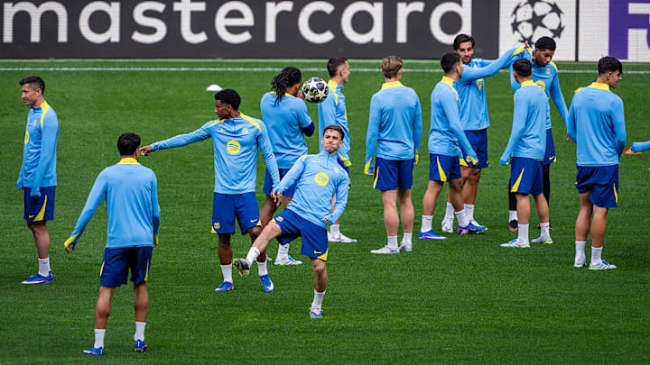 Barcelona trained at the Metropolitano prior to Tuesday’s game.