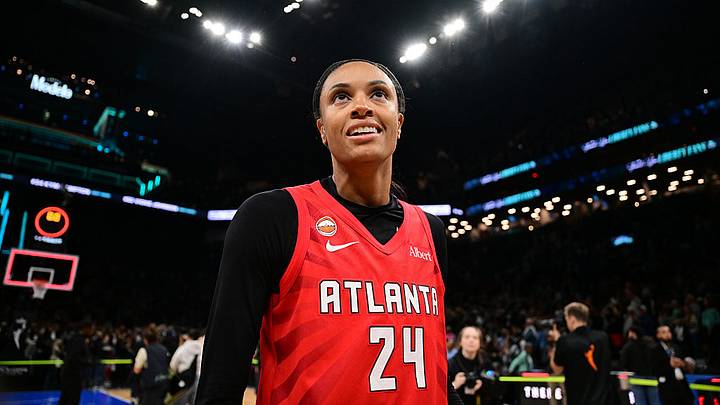 Since DeWanna Bonner signed in Atlanta late in the season, the Dream have been 10–0 with many crediting the longtime WNBA vet helping steady the young roster. Since DeWanna Bonner signed in Atlanta late in the season, the Dream have been 10–0 with many crediting the longtime WNBA vet helping steady the young roster.