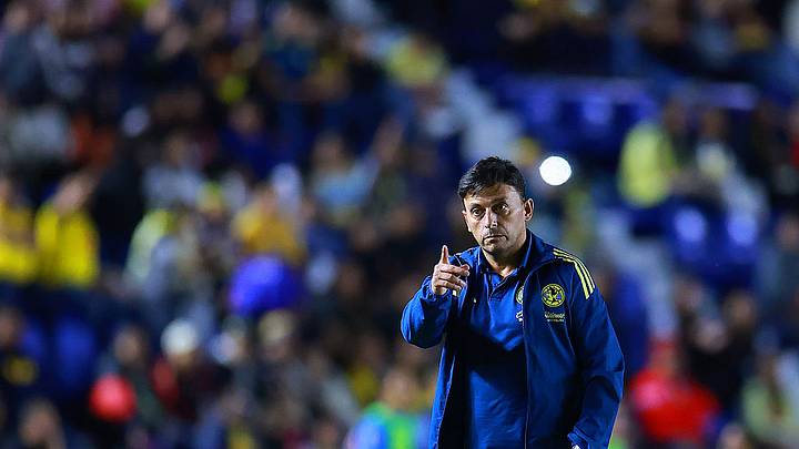 Ángel Villacampa ha ganado un título con América femenil. Ángel Villacampa ha ganado un título con América femenil.