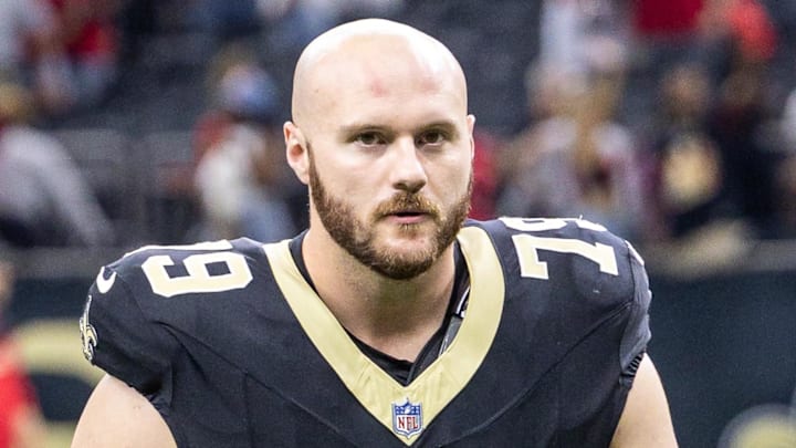 New Orleans Saints guard Luke Fortner