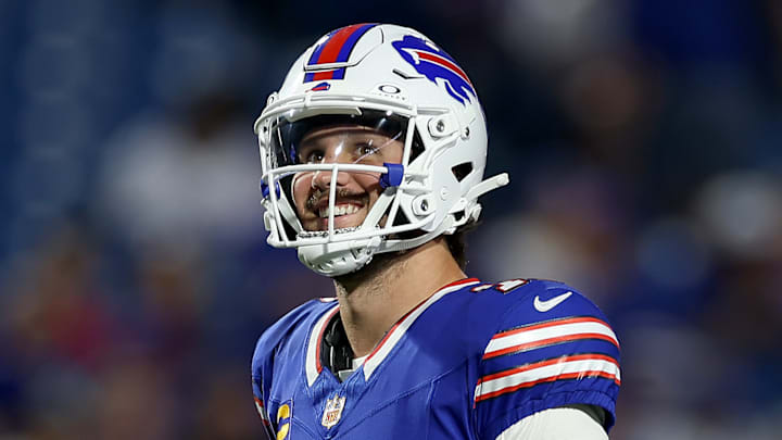 Miami Dolphins v Buffalo Bills