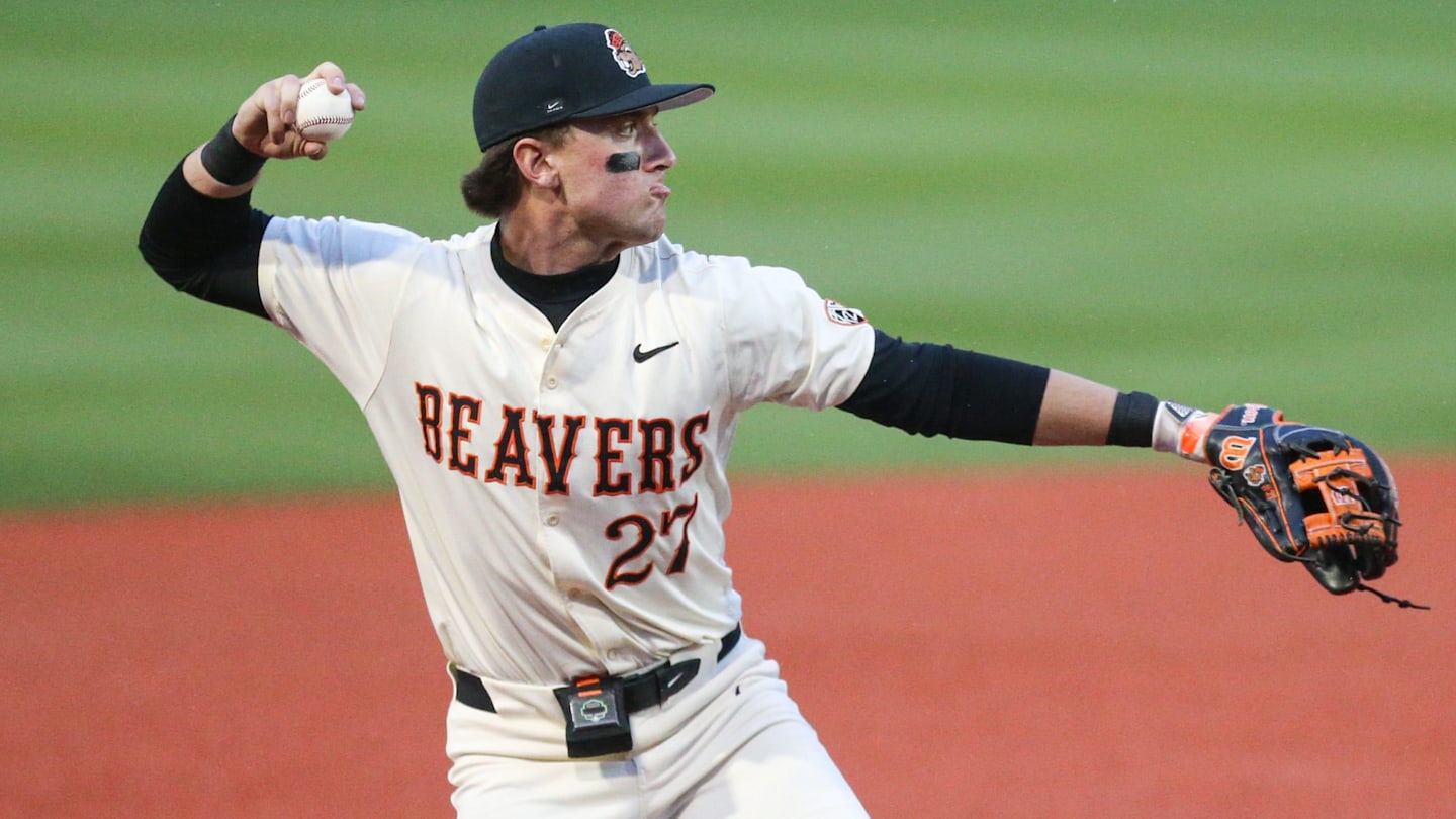 #6 Oregon State Falls Friday to Air Force, 9-6