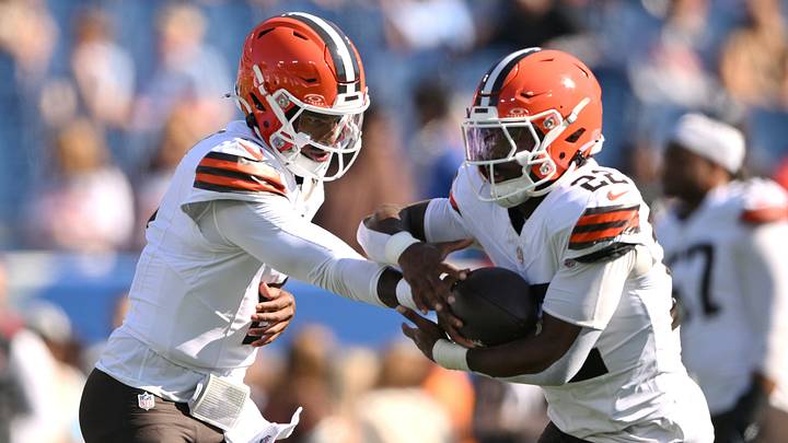 Oct 25, 2026; Nashville, Tennessee, USA; Cleveland Browns quarterback Deshaun Watson (4) hands the ball to running back Dylan Sampson (22) during warmups before a game against the Tennessee Titans at Nissan Stadium. Mandatory Credit: Steve Roberts-Imagn Images Oct 25, 2026; Nashville, Tennessee, USA; Cleveland Browns quarterback Deshaun Watson (4) hands the ball to running back Dylan Sampson (22) during warmups before a game against the Tennessee Titans at Nissan Stadium. Mandatory Credit: Steve Roberts-Imagn Images
