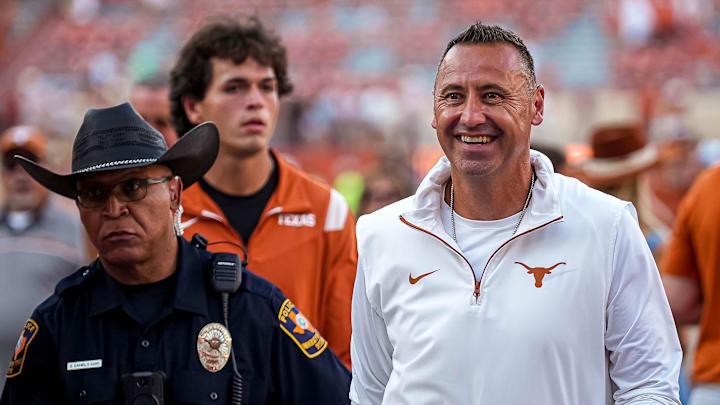 Sep 28, 2024; Austin, Texas, USA; Texas Longhorns head coach Steve Sarkisian leaves the field after the 35-13 victory over the Mississippi State Bulldogs at Darrell K Royal-Texas Memorial Stadium. Mandatory Credit: Aaron E. Martinez/USA TODAY Network via Imagn Images Sep 28, 2024; Austin, Texas, USA; Texas Longhorns head coach Steve Sarkisian leaves the field after the 35-13 victory over the Mississippi State Bulldogs at Darrell K Royal-Texas Memorial Stadium. Mandatory Credit: Aaron E. Martinez/USA TODAY Network via Imagn Images