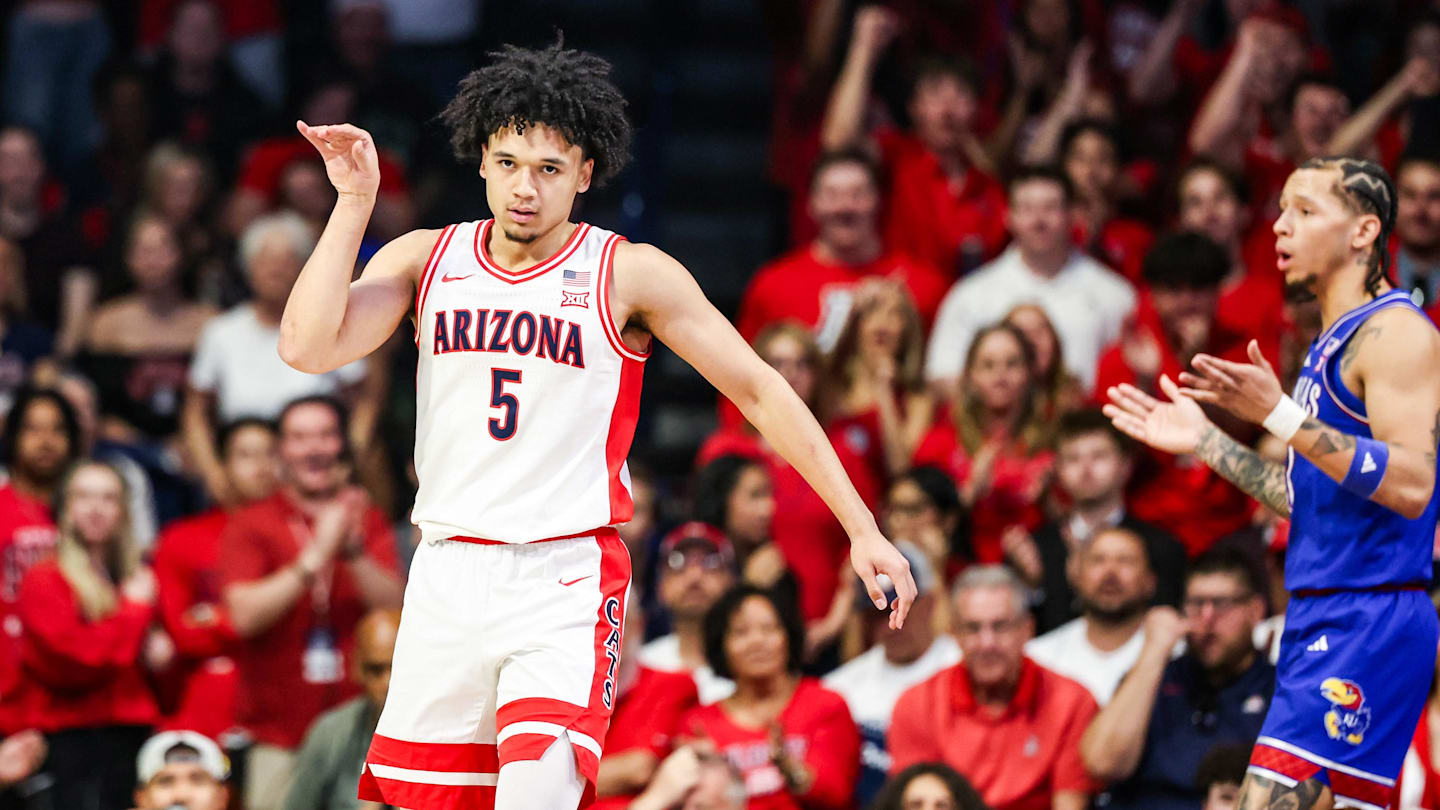 No. 2 Arizona Avenges Previous Loss to No. 14 Kansas by Dominating at Home