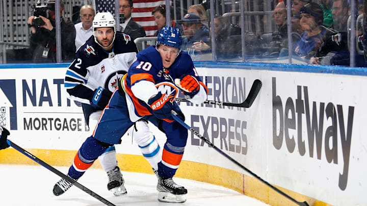 Winnipeg Jets v New York Islanders