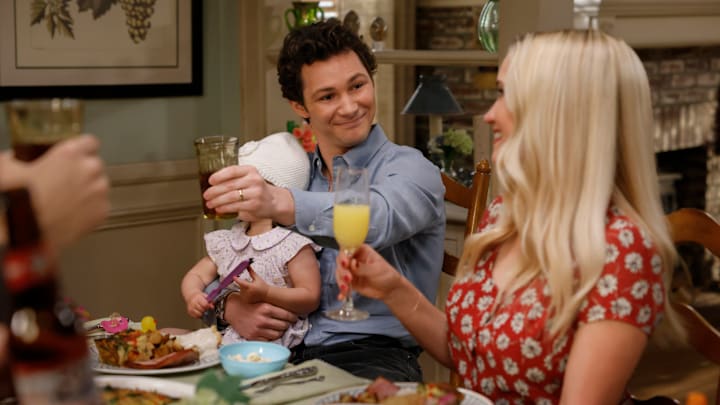 “Ladies Love Brunch” – Georgie tries to juggle his mom, his mother-in-law and Mandy on Mother’s Day. Meanwhile, Audrey wants to meet Connor’s girlfriend, on GEORGIE & MANDY’S FIRST MARRIAGE, Thursday, May 8 (8:00-8:31 PM, ET/PT) on the CBS Television Network, and streaming on Paramount+ (live and on-demand for Paramount+ with SHOWTIME subscribers, or on-demand for Paramount+ Essential subscribers the day after the episode airs)*. YOUNG SHELDON stars Zoe Perry and Raegan Revord guest star.