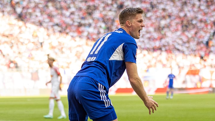 Marius Bülter könnte S04 wichtiges Geld einbringen