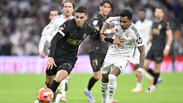 Jogo frustrou torcida que lotou o Bernabéu