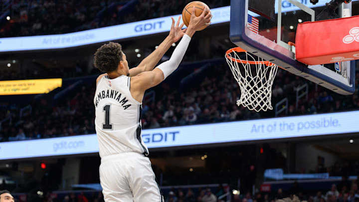 Feb 10, 2025; Washington, District of Columbia, USA; San Antonio Spurs center Victor Wembanyama (1) dunks the ball during the third quarter against the Washington Wizards at Capital One Arena. Mandatory Credit: Reggie Hildred-Imagn Images