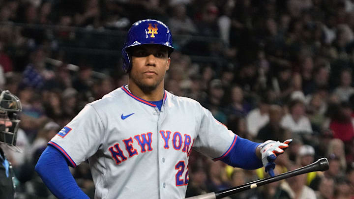 May 9, 2026; Phoenix, Arizona, USA; New York Mets left fielder Juan Soto (22) reacts after getting intentionally walked against the Arizona Diamondbacks in the fifth inning at Chase Field. Mandatory Credit: Rick Scuteri-Imagn Images May 9, 2026; Phoenix, Arizona, USA; New York Mets left fielder Juan Soto (22) reacts after getting intentionally walked against the Arizona Diamondbacks in the fifth inning at Chase Field. Mandatory Credit: Rick Scuteri-Imagn Images
