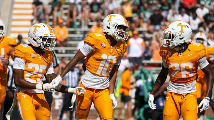 Sep 20, 2025; Knoxville, Tennessee, USA;  Tennessee Volunteers defensive back Kaleb Beasley (10) celebrates after returning a fumble for a touchdown against the UAB Blazers during the second half at Neyland Stadium. Mandatory Credit: Randy Sartin-Imagn Images