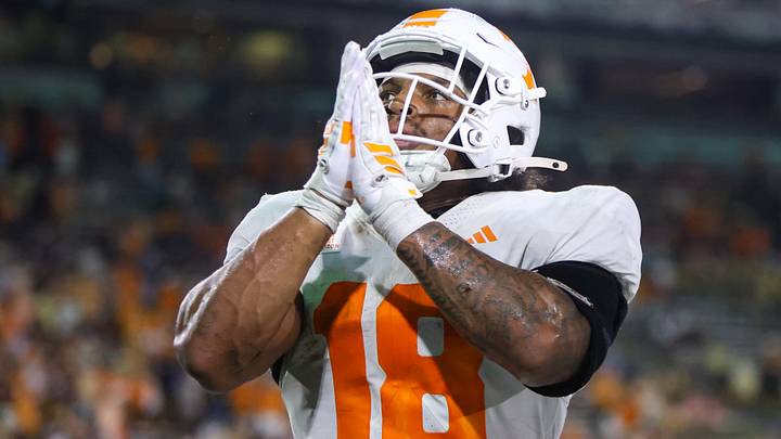 Sep 12, 2026; Atlanta, Georgia, USA; Tennessee Volunteers running back DeSean Bishop (18) celebrates after a touchdown run against the Georgia Tech Yellow Jackets in the fourth quarter at Bobby Dodd Stadium at Hyundai Field. Mandatory Credit: Brett Davis-Imagn Images Sep 12, 2026; Atlanta, Georgia, USA; Tennessee Volunteers running back DeSean Bishop (18) celebrates after a touchdown run against the Georgia Tech Yellow Jackets in the fourth quarter at Bobby Dodd Stadium at Hyundai Field. Mandatory Credit: Brett Davis-Imagn Images