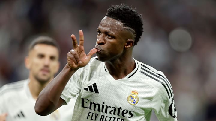 Vinícius Júnior se prepara para mais uma noite de Champions League