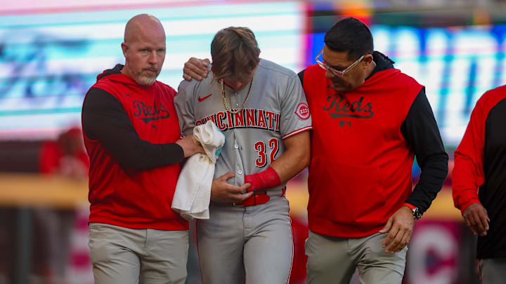 May 5, 2025; Atlanta, Georgia, USA; Cincinnati Reds left fielder Tyler Callihan (32) leaves the game with an injury against the Atlanta Braves in the third inning at Truist Park. Mandatory Credit: Brett Davis-Imagn Images
