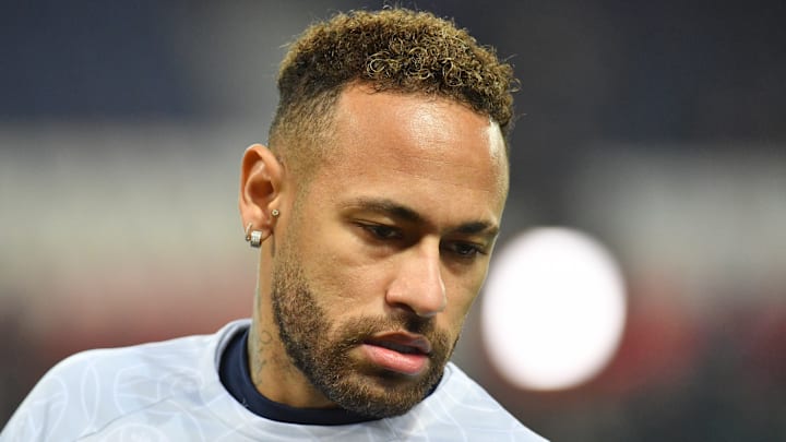Neymar sème encore la discorde.